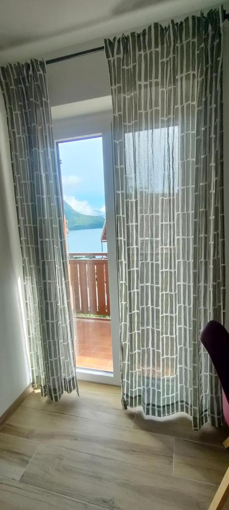 Una Finestra Sul Lago モルヴェーノ エクステリア 写真